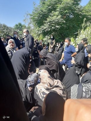 تشییع پیکر خبرنگاران جانباخته