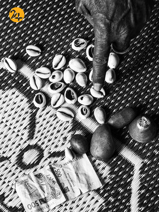 آدریان بیتیبالی عکاس مستند