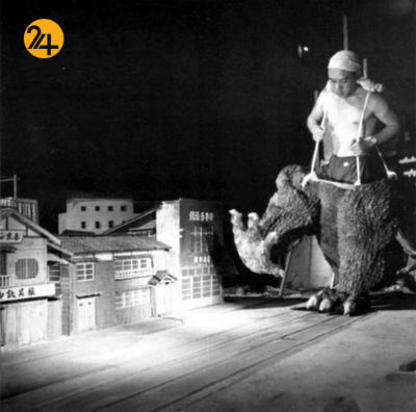 جادوی پشت صحنه