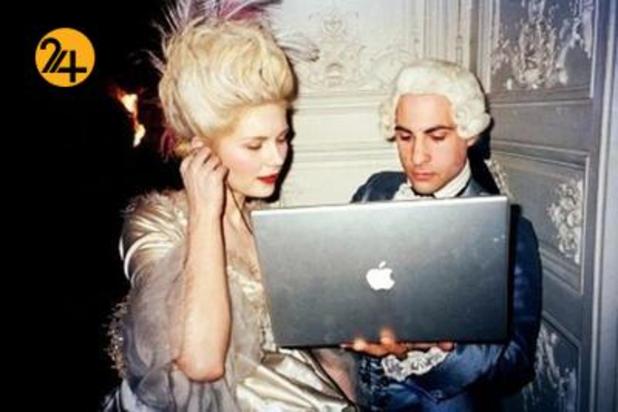 جادوی پشت صحنه