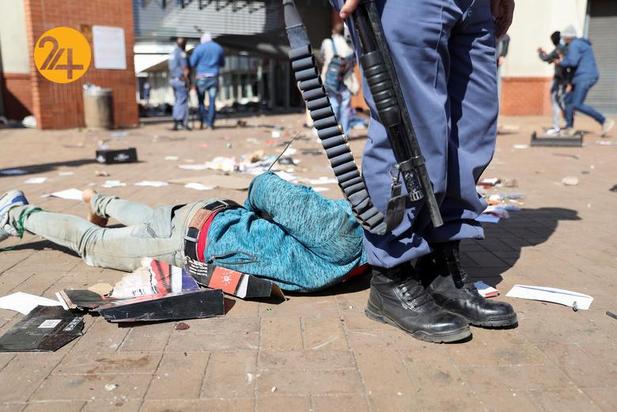 تظاهرات علیه بازداشت رئیس‌جمهور سابق آفریقای جنوبی