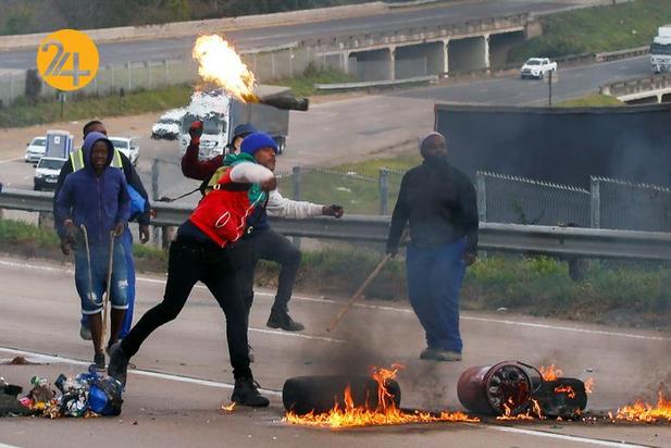 تظاهرات علیه بازداشت رئیس‌جمهور سابق آفریقای جنوبی