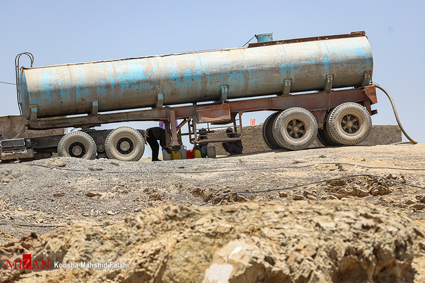 در جستجوی آب