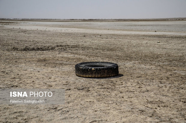 تالاب گاوخونی در روزگار خشکی