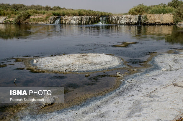 تالاب گاوخونی در روزگار خشکی