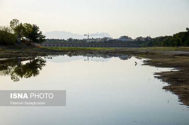 زاینده‌رود دوباره بی‌آب شد