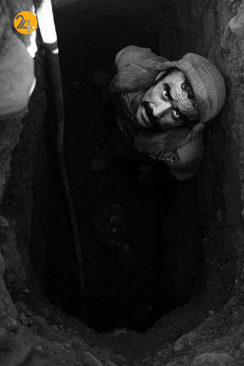 مهاجران افغان در چاه‌های فاضلاب ایران