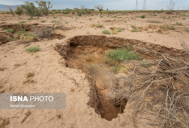 بحران فرونشست دشت قزوین