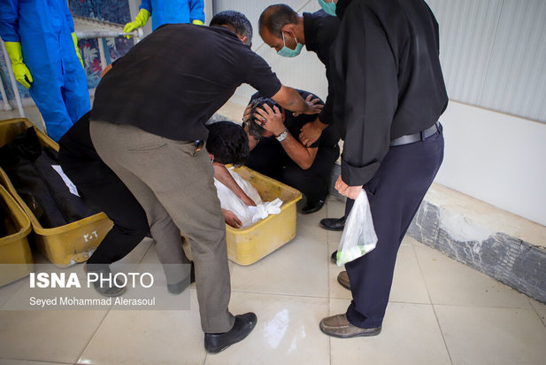 مشهد مرگبارترین شهر کرونایی ایران