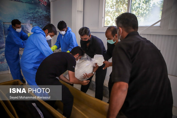 مشهد مرگبارترین شهر کرونایی ایران