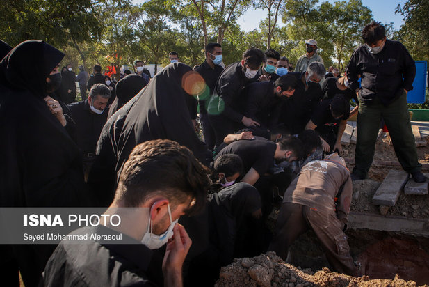 مشهد مرگبارترین شهر کرونایی ایران