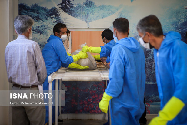 مشهد مرگبارترین شهر کرونایی ایران