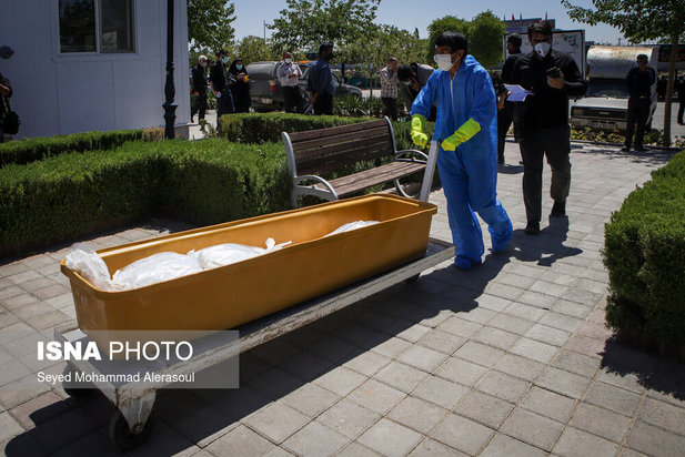 مشهد مرگبارترین شهر کرونایی ایران