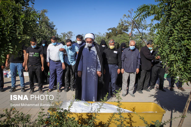 مشهد مرگبارترین شهر کرونایی ایران