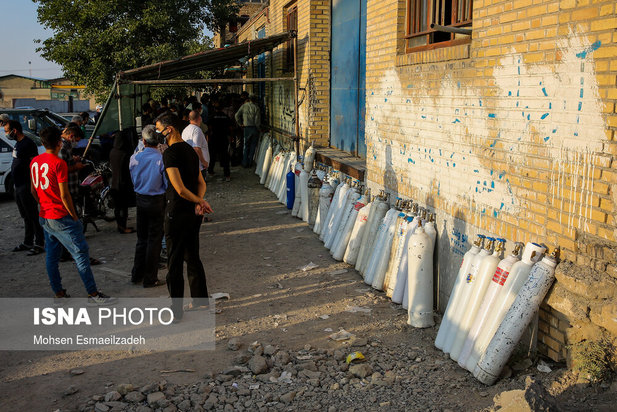 صف‌های طولانی اکسیژن در مشهد