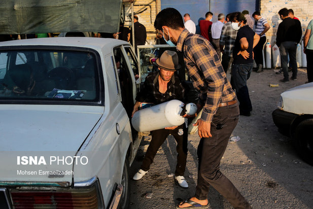 صف‌های طولانی اکسیژن در مشهد