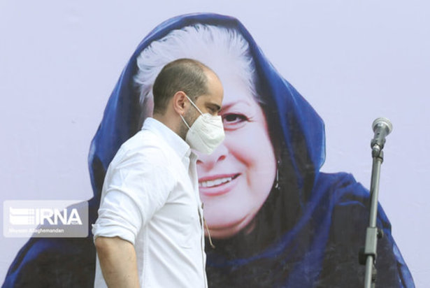 مراسم خاکسپاری فرشته طائرپور