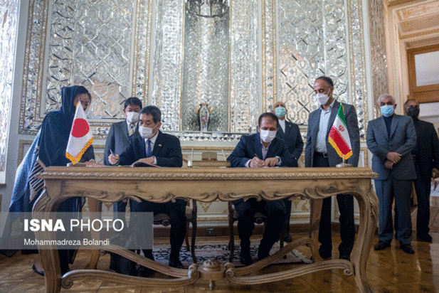 دیدار وزیر امور خارجه ژاپن با محمدجواد ظریف