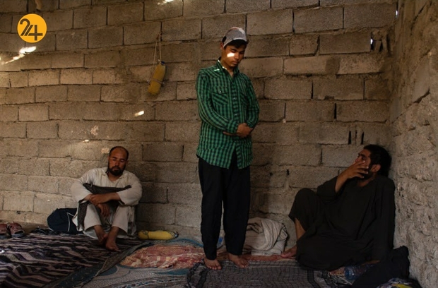 تصاویری غم بار از آوارگان افغان