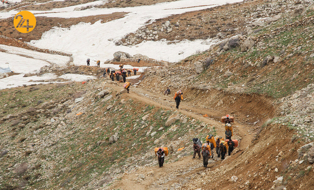 جدال کولبران ایرانی با مرگ