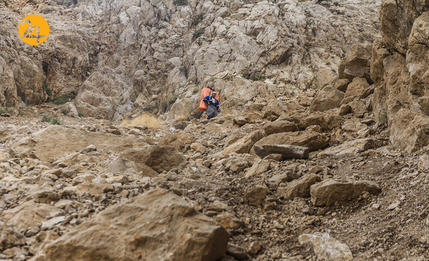 جدال کولبران ایرانی با مرگ