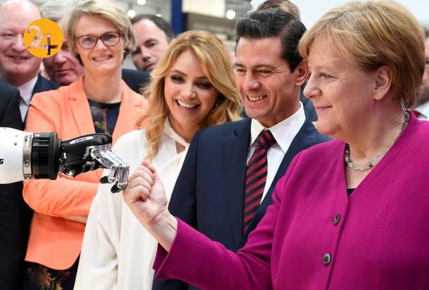 سه دهه فعالیت سیاسی آنگلا مرکل