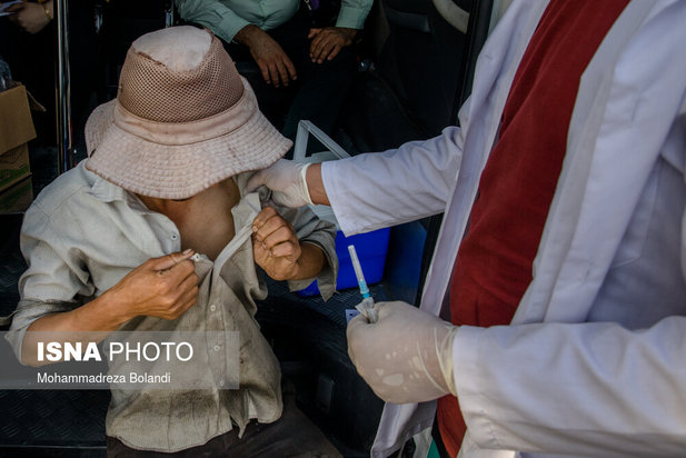 واکسیناسیون زباله گرد‌ها