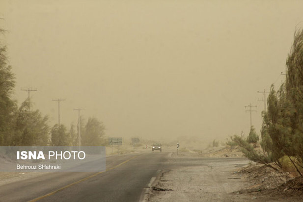 طوفان شاهین سیستان را درنوردید