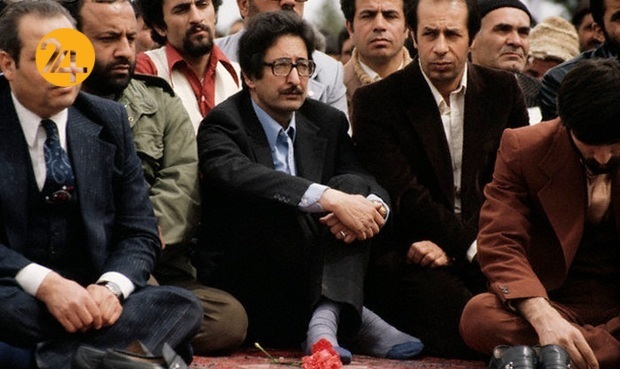 بنی صدر نخستین رئیس جمهور تاریخ ایران