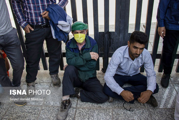 تجمع کارگران نیشکر هفت تپه در اهواز