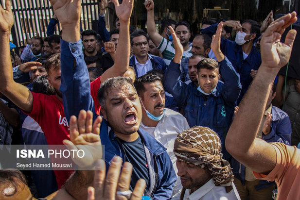 تجمع کارگران نیشکر هفت تپه در اهواز
