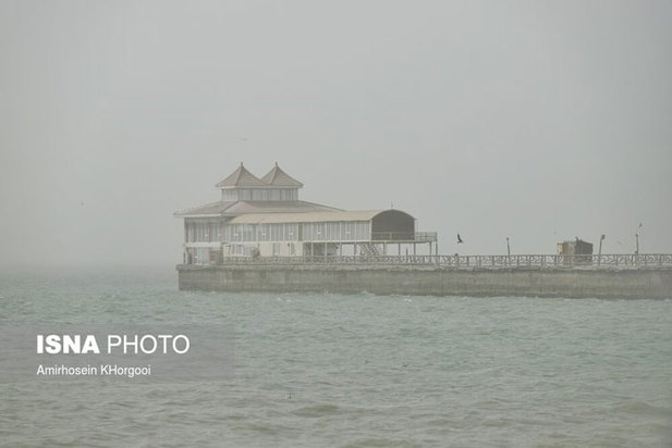 طوفان و گرد و خاک در بندرعباس