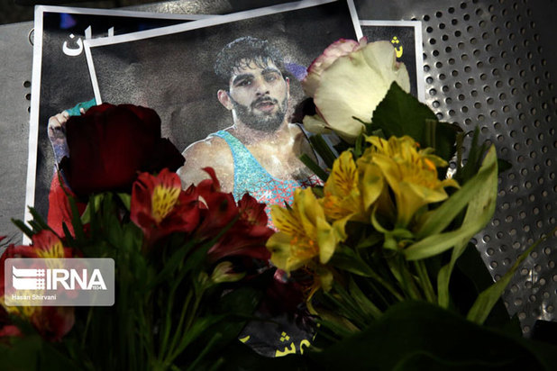 بازگشت تیم ملی کشتی فرنگی به کشور