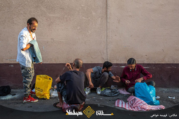 کارتن خواب‌ها و معتادان تهران