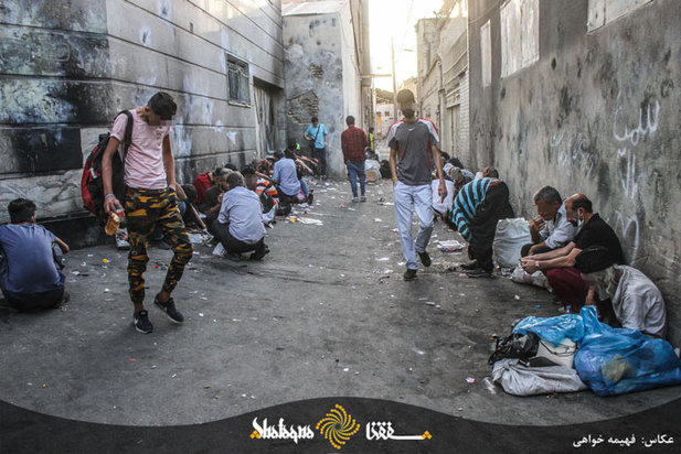 کارتن خواب‌ها و معتادان تهران