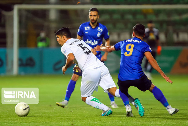 دیدار جذاب استقلال تهران و ذوب آهن اصفهان