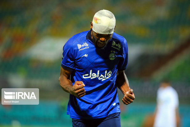 دیدار جذاب استقلال تهران و ذوب آهن اصفهان