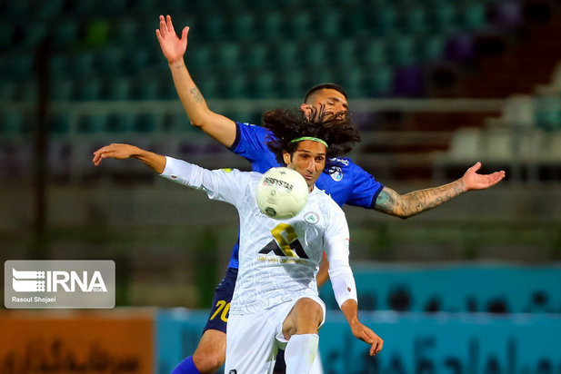 دیدار جذاب استقلال تهران و ذوب آهن اصفهان