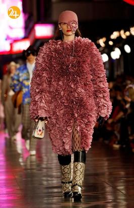 رژه مدل‌های برند گوچی در بلوار هالیوود