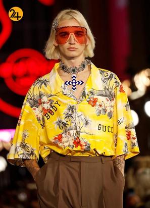 رژه مدل‌های برند گوچی در بلوار هالیوود