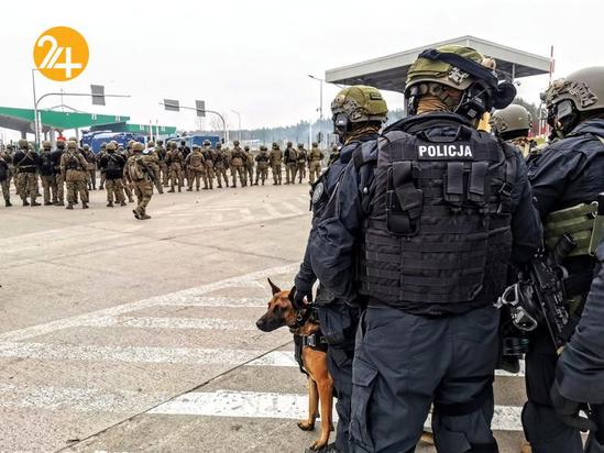 یک بام و دو هوای مهاجران در مرز بلاروس و لهستان