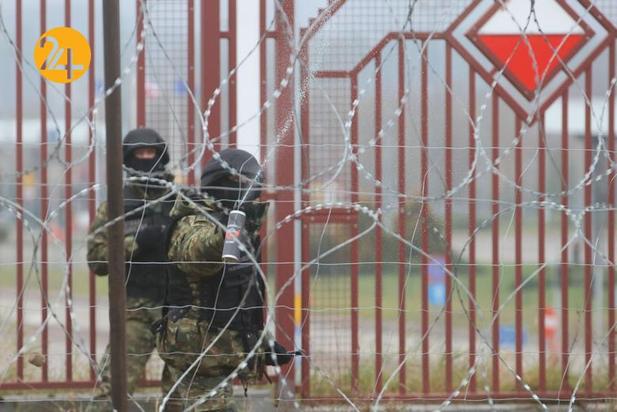 یک بام و دو هوای مهاجران در مرز بلاروس و لهستان