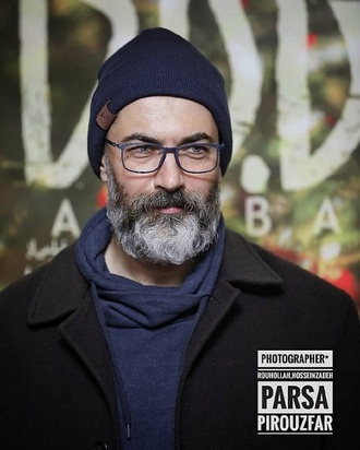 پارسا پیروزفر