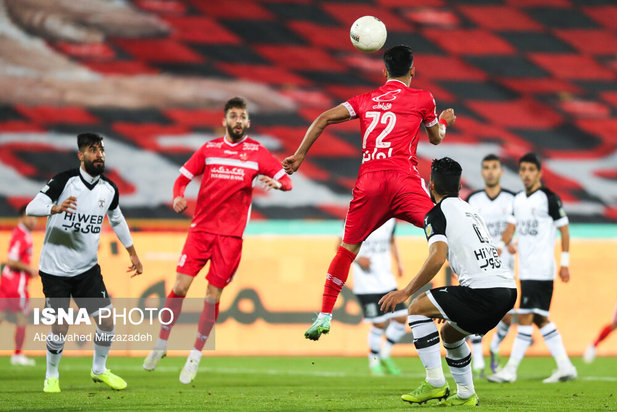 دیدار جذاب پرسپولیس و هوادار