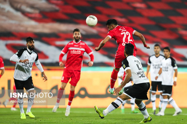 دیدار جذاب پرسپولیس و هوادار