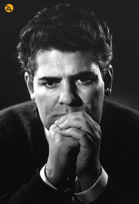 احمد شاملو شاعر برجسته ایرانی