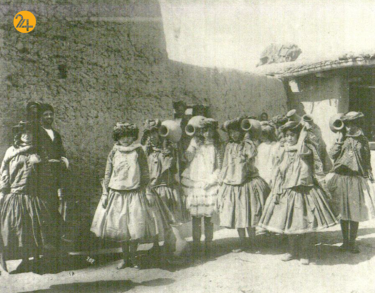 پوشاک زنان قاجار