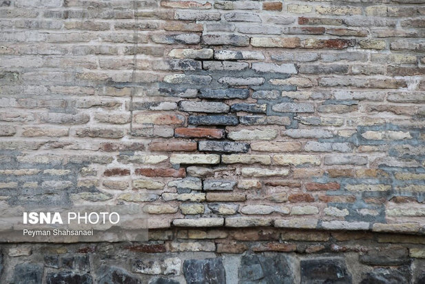 تخریب پل‌های تاریخی اصفهان