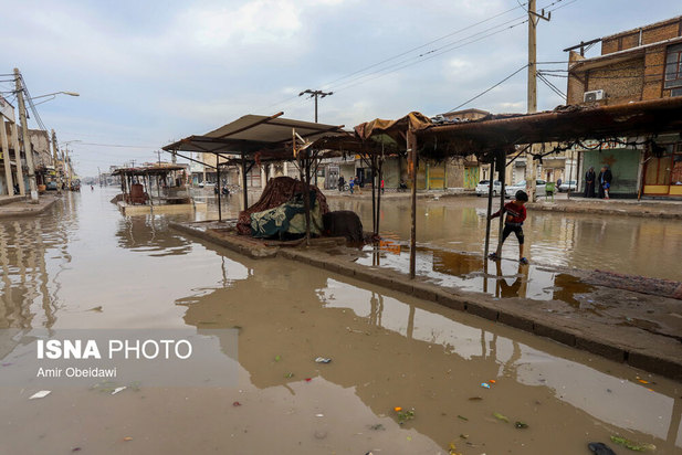 اهواز در غرق آب