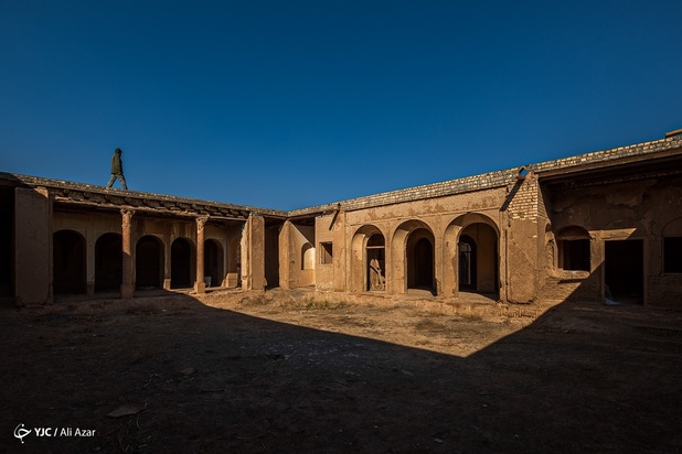 قلعه قمیشلو گنجینه رو به ویرانی